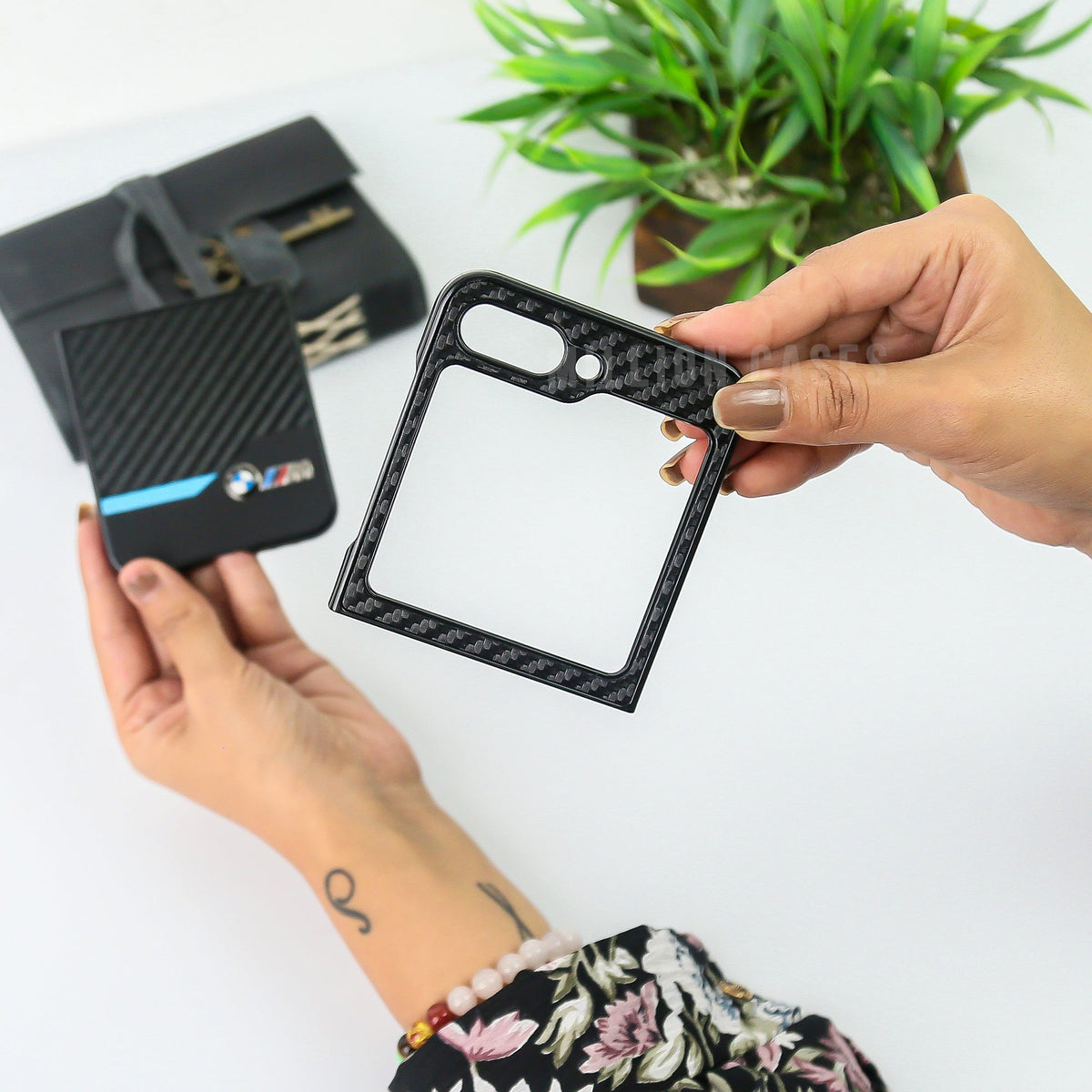 Galaxy Z Flip5 BMW Carbon Fiber Case casemarts